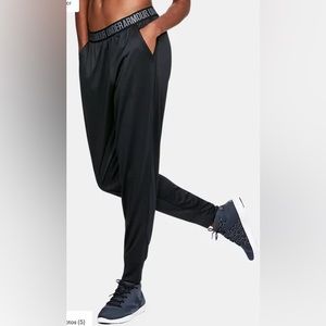 Under Armour womens Play up pants